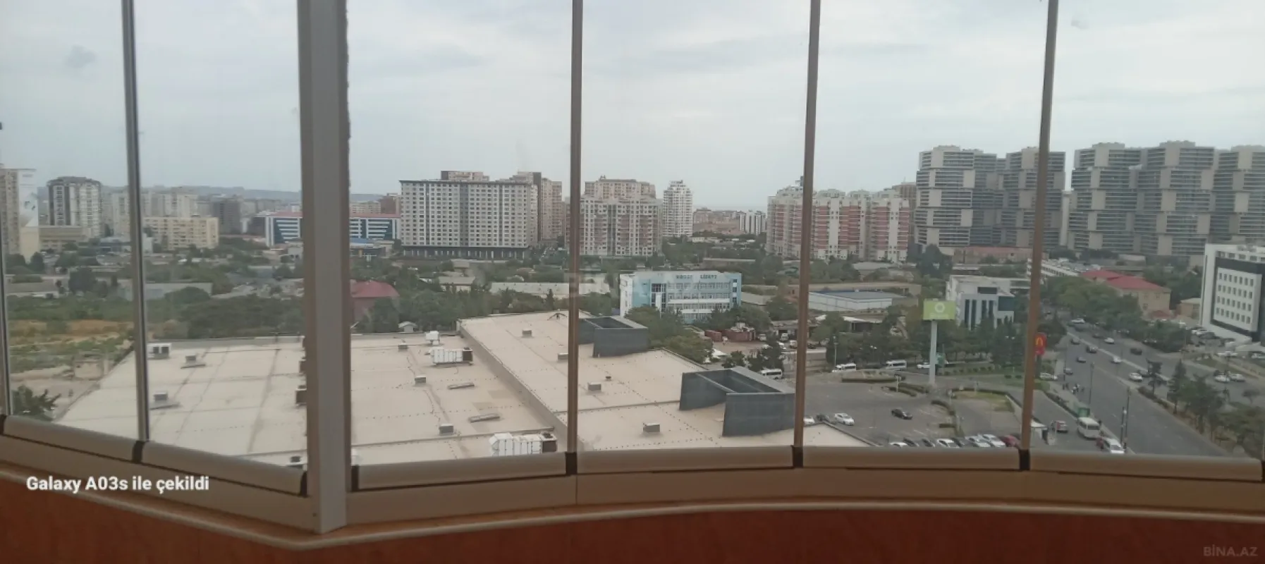 Kirayə verilir 2 otaqlı mənzil 100 m²