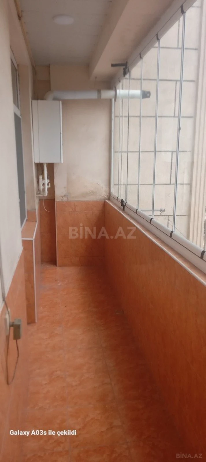 Kirayə verilir 2 otaqlı mənzil 100 m²