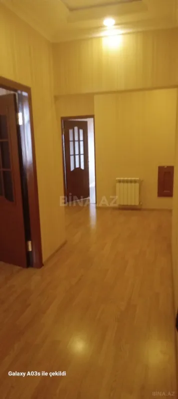 Kirayə verilir 2 otaqlı mənzil 100 m²