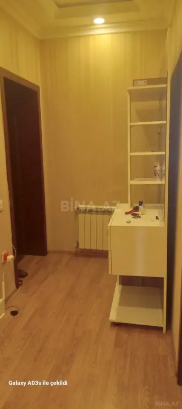Kirayə verilir 2 otaqlı mənzil 100 m²