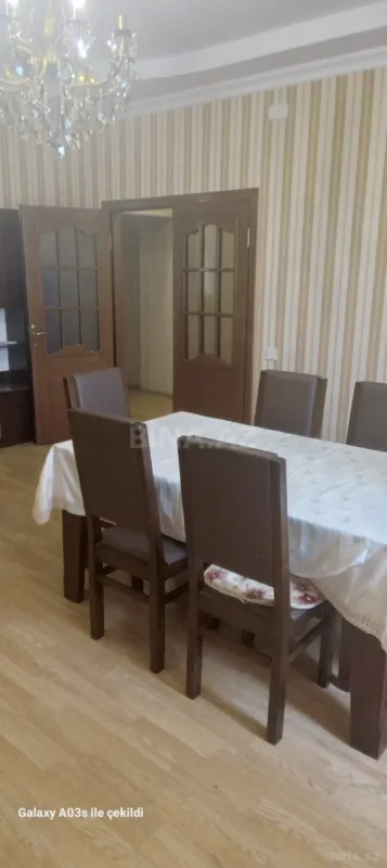 Kirayə verilir 2 otaqlı mənzil 100 m²