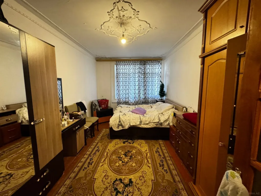 Satılır 2 otaqlı mənzil 55 m²