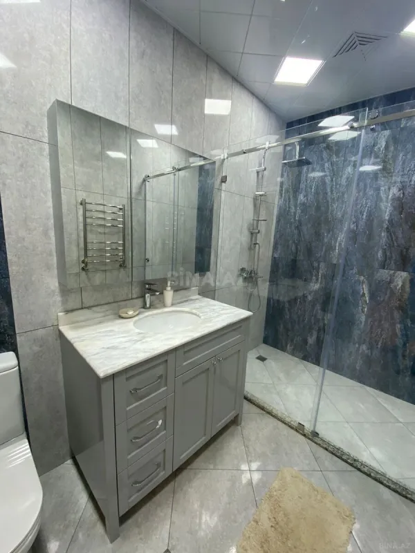 Kirayə verilir 3 otaqlı mənzil 155 m²