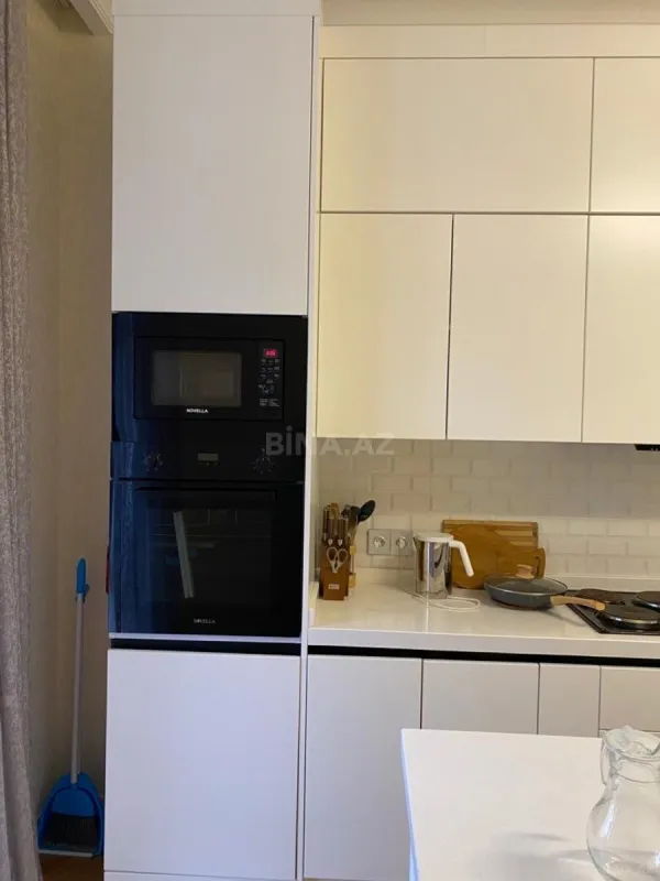 Kirayə verilir 3 otaqlı mənzil 155 m²