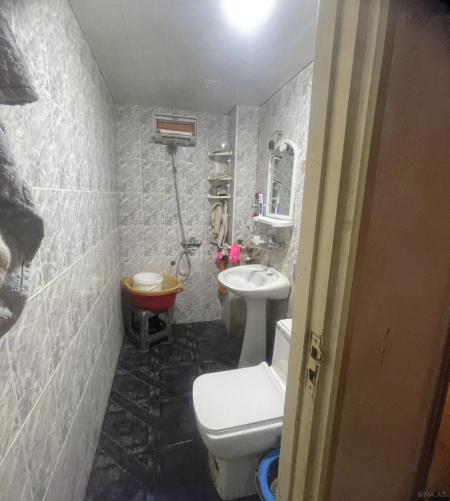 Satılır 2 otaqlı mənzil 70 m²