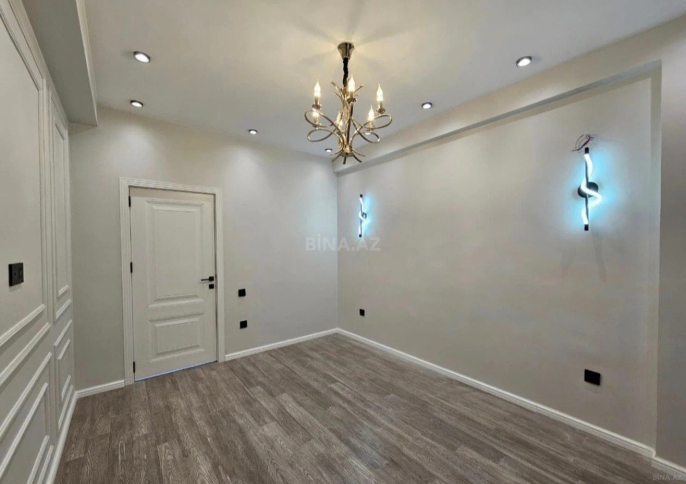 Satılır 2 otaqlı mənzil 55 m²