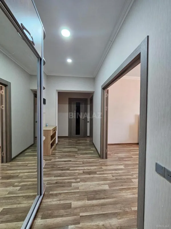 Kirayə verilir 2 otaqlı mənzil 92 m²