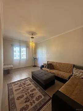 Satılır 5 otaqlı mənzil 120 m²