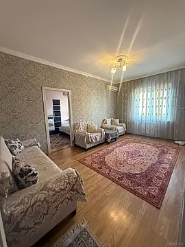 Satılır 5 otaqlı mənzil 120 m²