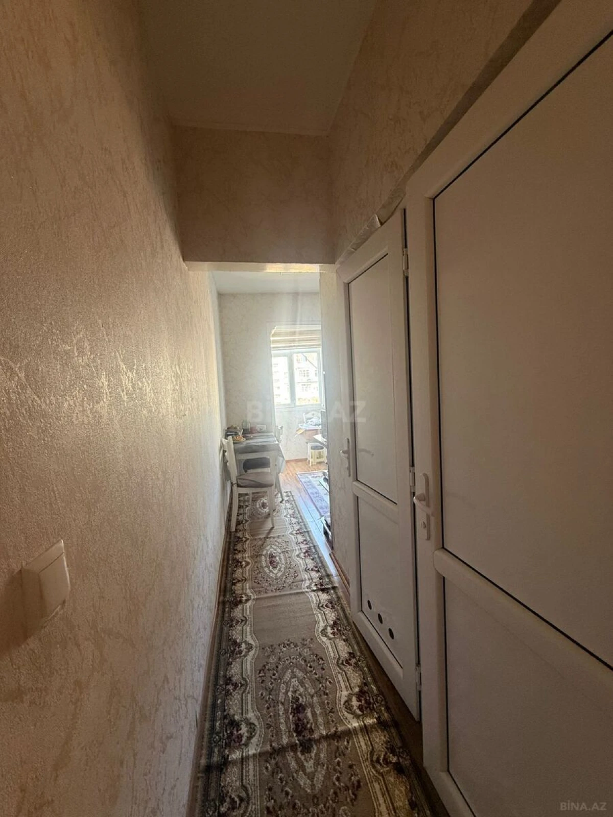 Satılır 5 otaqlı mənzil 120 m²