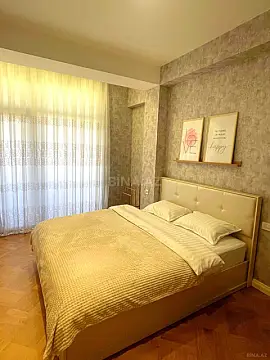 Satılır 2 otaqlı mənzil 70.5 m²