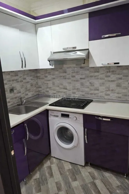 Kirayə verilir 2 otaqlı mənzil 75 m²