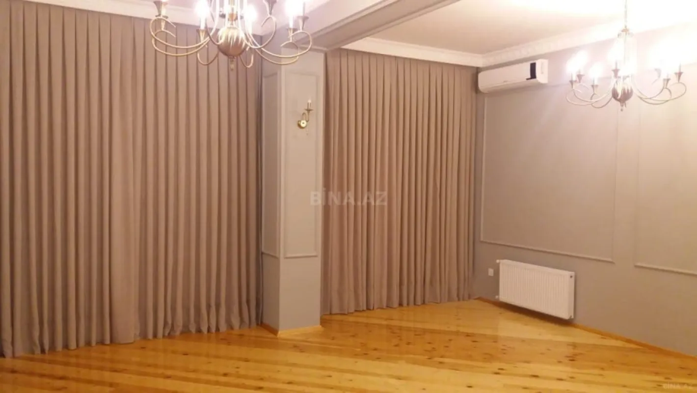 Kirayə verilir 3 otaqlı ofis 140 m²