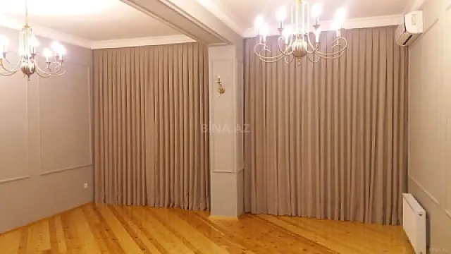 Kirayə verilir 3 otaqlı ofis 140 m²