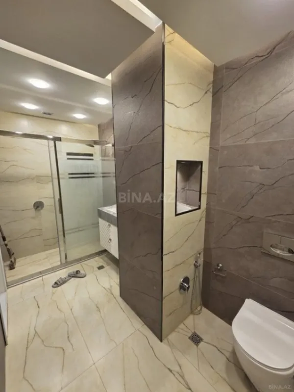 Satılır 3 otaqlı mənzil 92 m²
