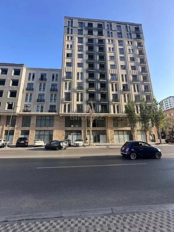 Kirayə verilir 11 otaqlı ofis 500 m²