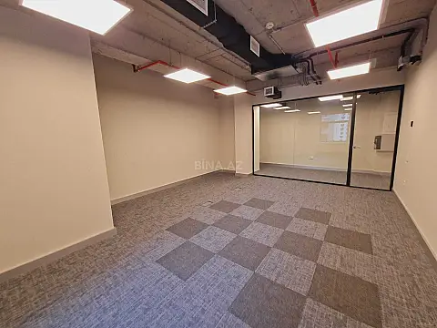 Kirayə verilir 2 otaqlı ofis 68 m²