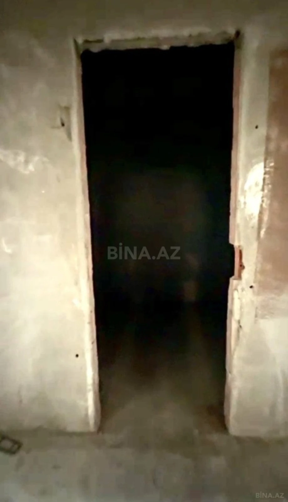 Satılır 3 otaqlı mənzil 112.8 m²