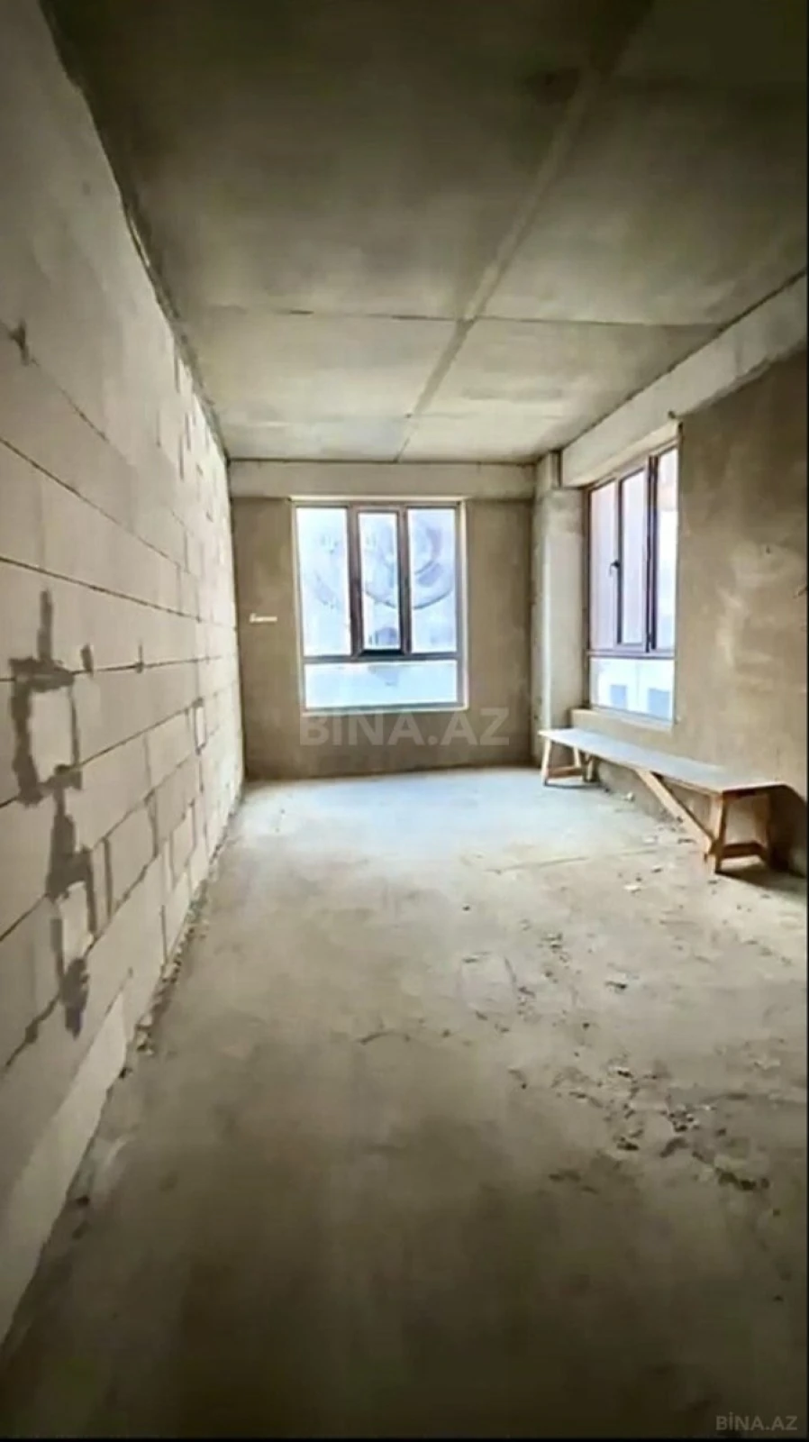 Satılır 3 otaqlı mənzil 112.8 m²