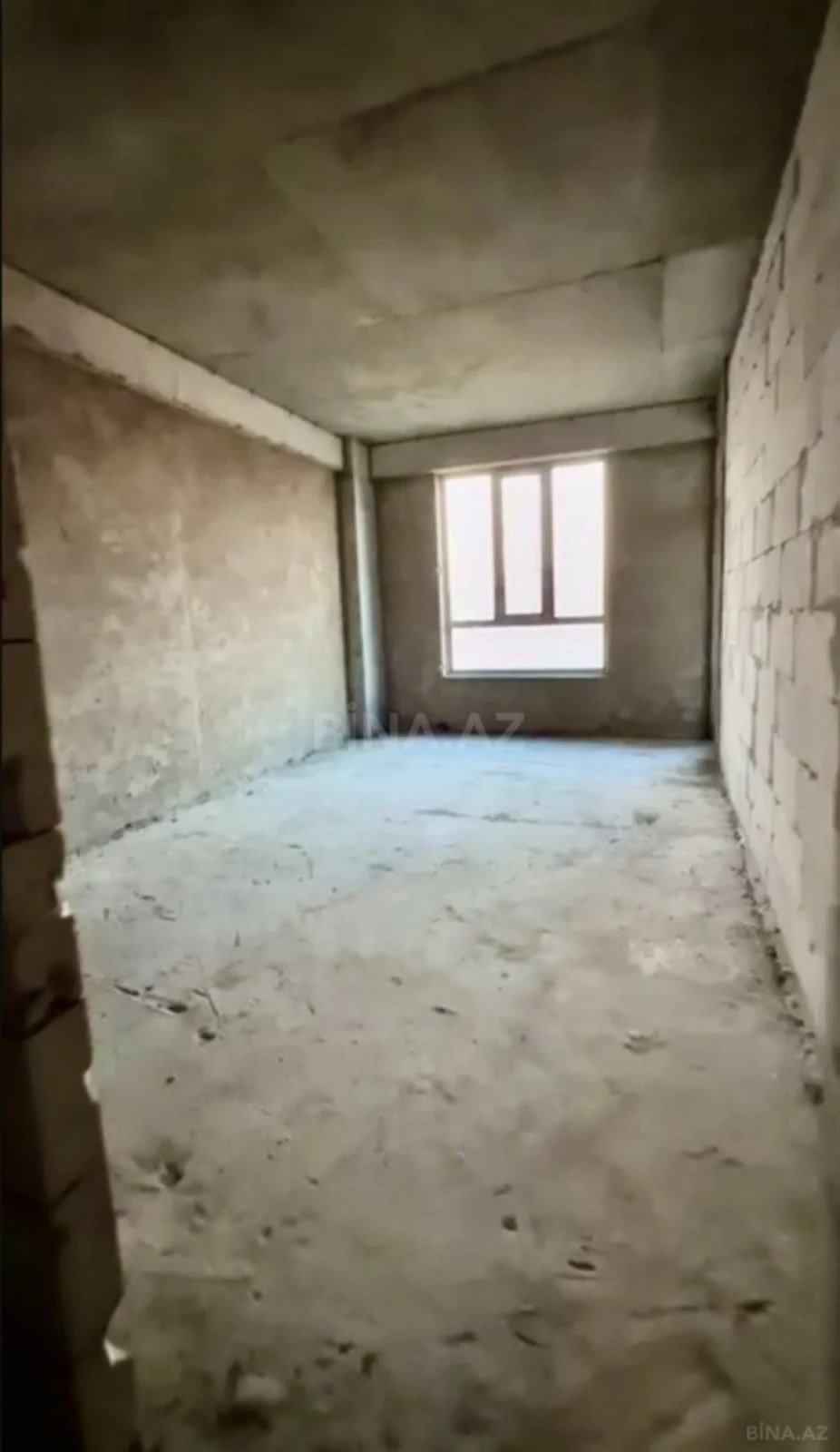 Satılır 3 otaqlı mənzil 112.8 m²