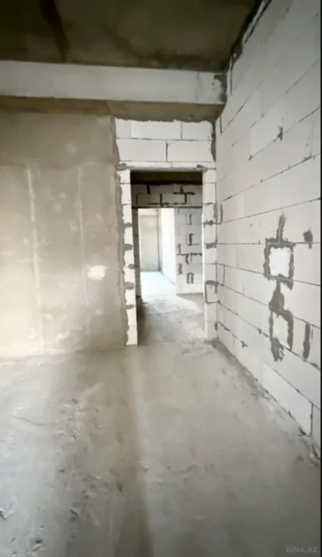 Satılır 3 otaqlı mənzil 112.8 m²