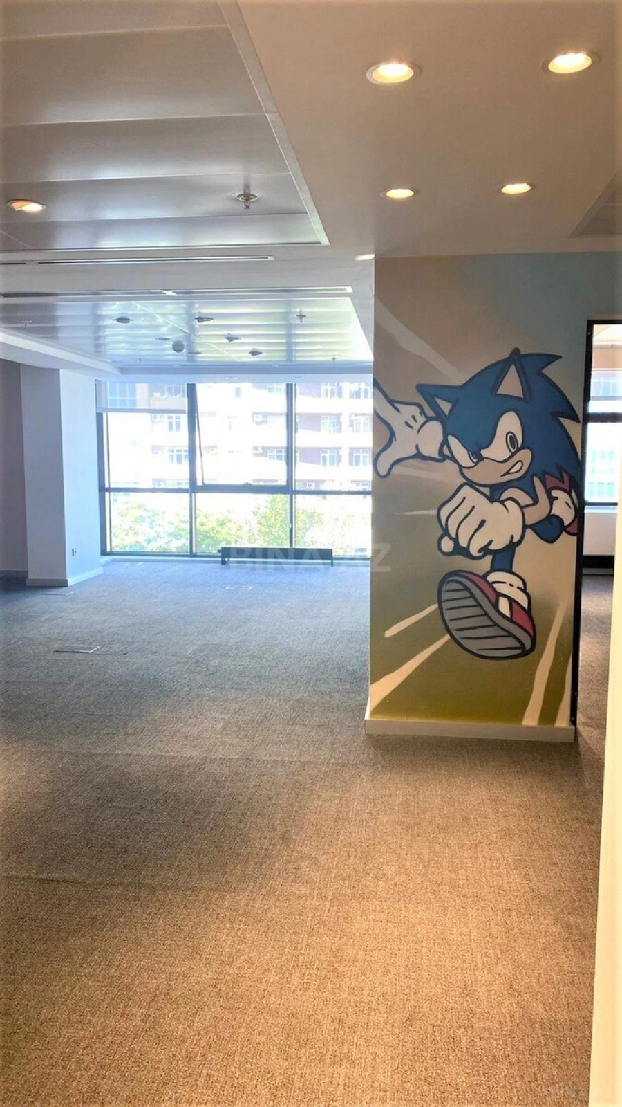 Kirayə verilir 4 otaqlı ofis 178 m²