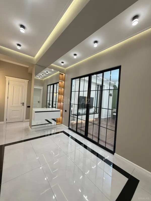 Satılır 2 otaqlı mənzil 86 m²