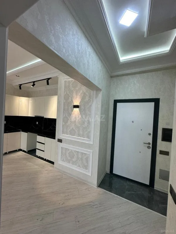 Satılır 2 otaqlı mənzil 73 m²