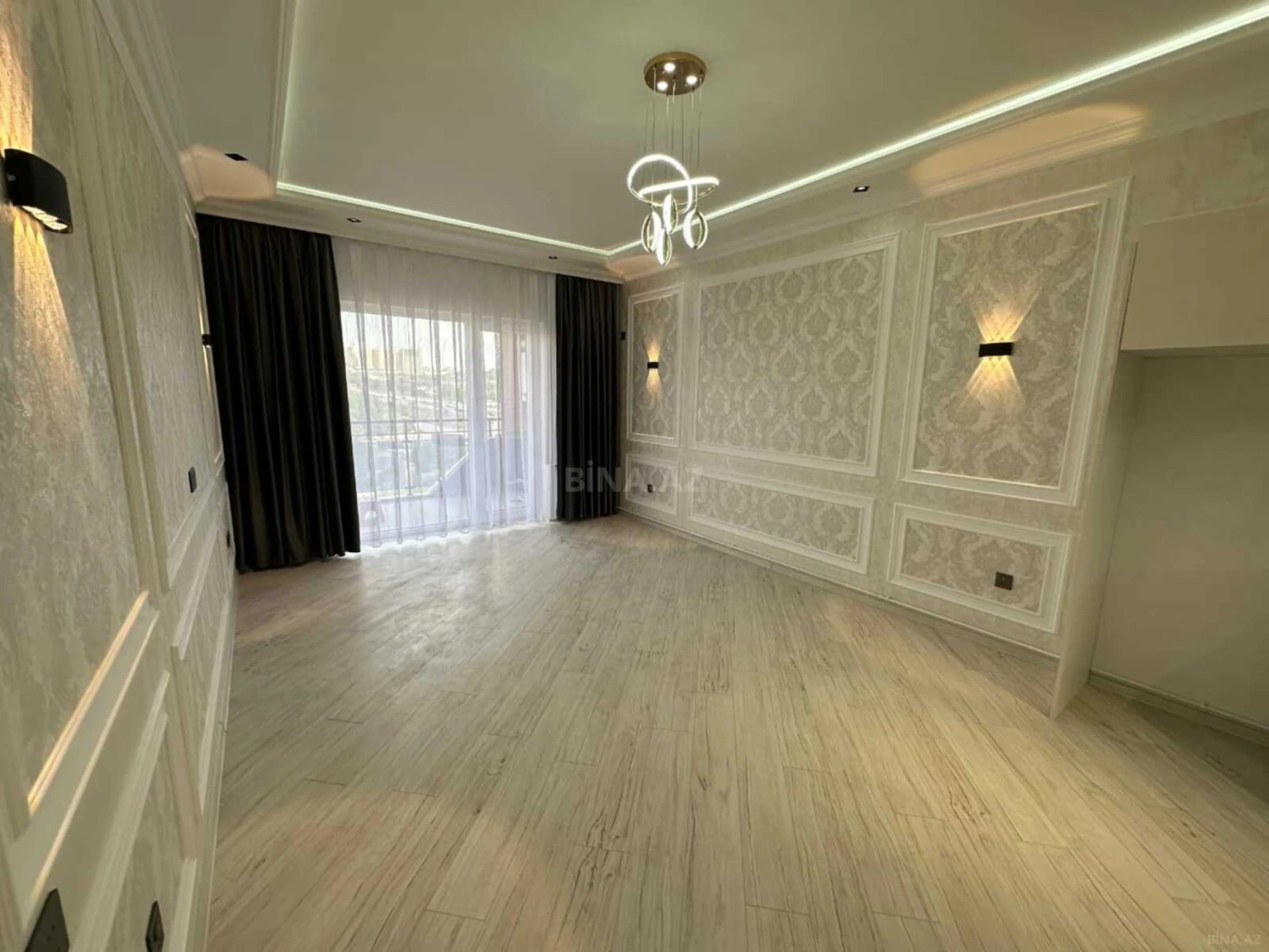 Satılır 2 otaqlı mənzil 73 m²
