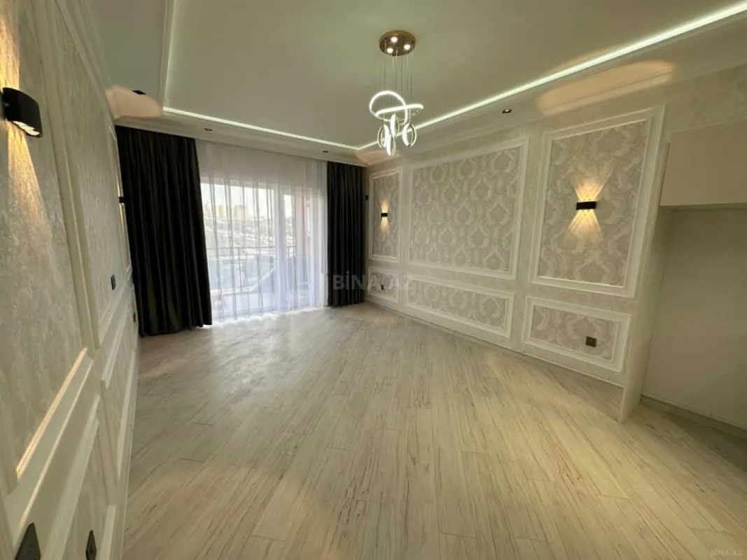 Satılır 2 otaqlı mənzil 73 m²