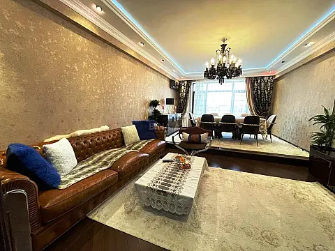 Satılır 4 otaqlı mənzil 200 m² — Bakı, Xətai 4 otaq 200.00 m²