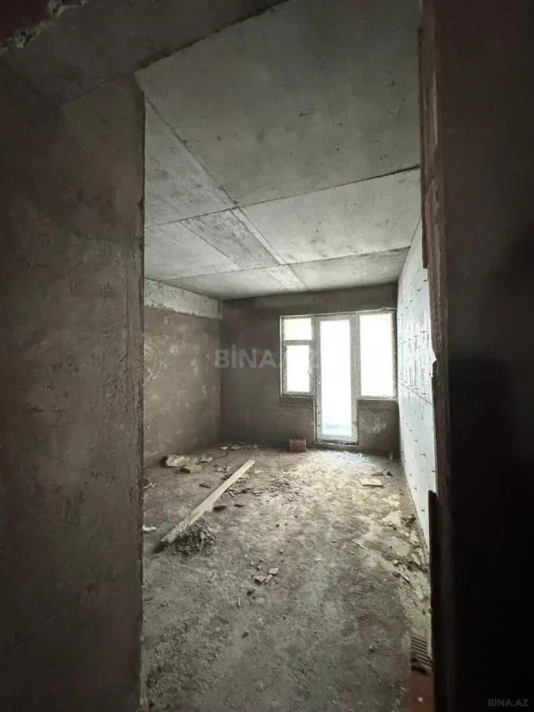 Satılır 2 otaqlı mənzil 92 m²