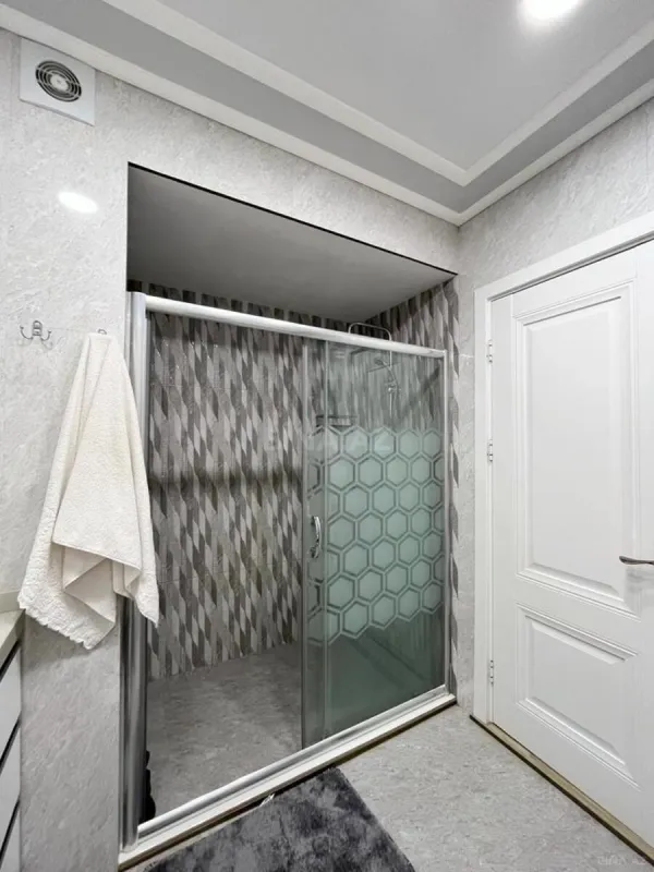 Kirayə verilir 2 otaqlı mənzil 100 m²