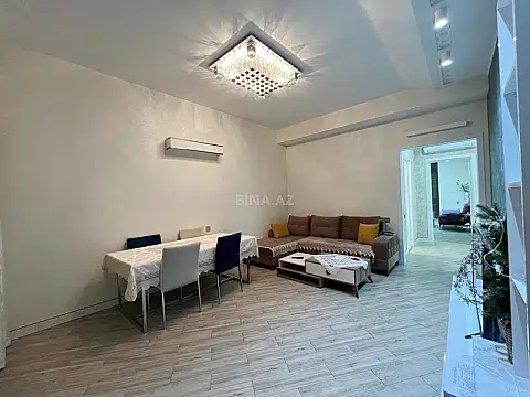Kirayə verilir 2 otaqlı mənzil 100 m²