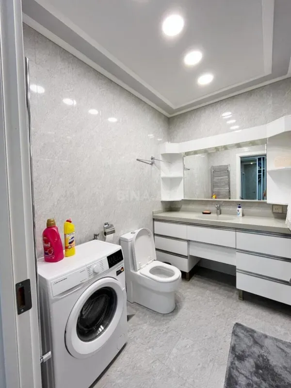 Kirayə verilir 2 otaqlı mənzil 100 m²