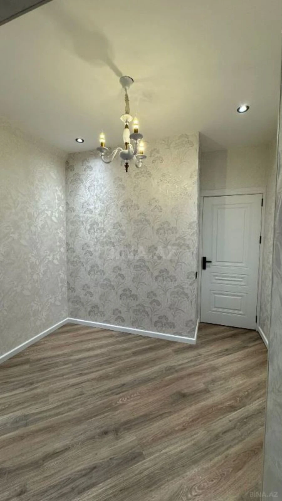 Satılır 2 otaqlı mənzil 45 m²