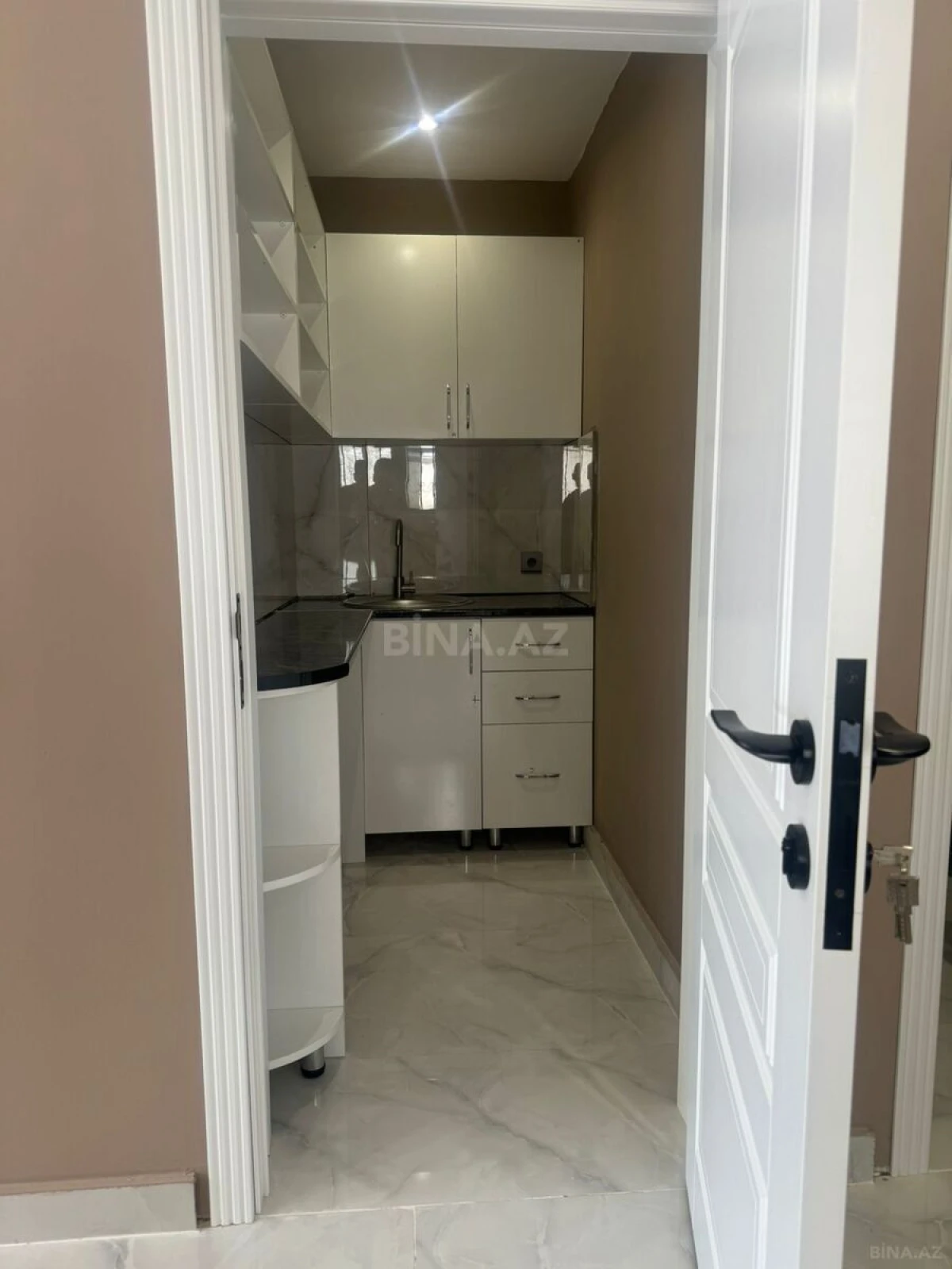 Kirayə verilir obyekt 30 m²