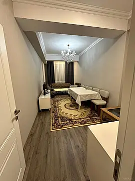Satılır 3 otaqlı mənzil 100 m² — Bakı, 8-ci kilometr 3 otaq 100.00 m²