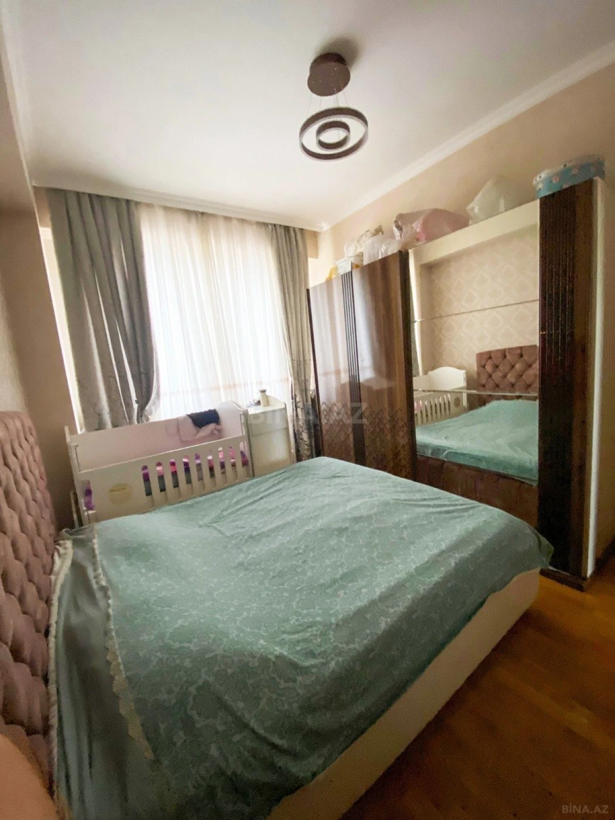 Satılır 2 otaqlı mənzil 67 m²