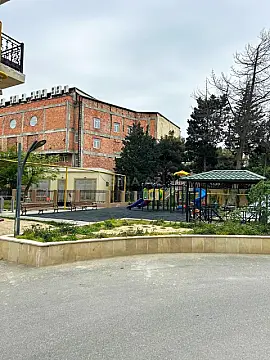 Satılır 2 otaqlı mənzil 67 m²