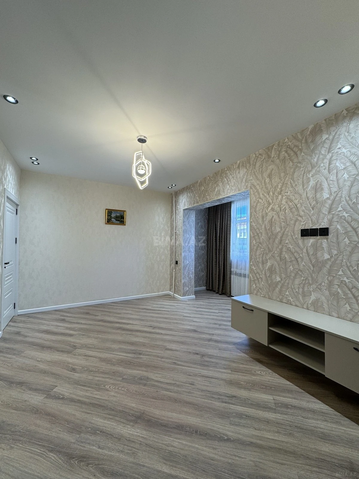 Satılır 2 otaqlı mənzil 45 m²