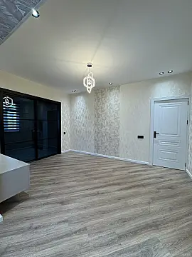 Satılır 2 otaqlı mənzil 45 m²