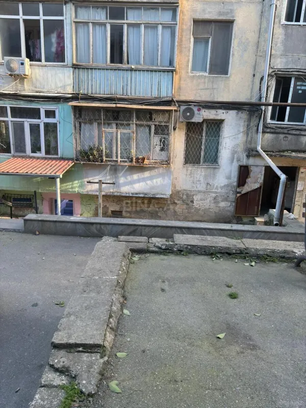 Satılır 3 otaqlı mənzil 55 m²