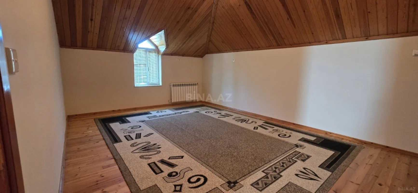 Kirayə verilir 9 otaqlı həyət evi 500 m²