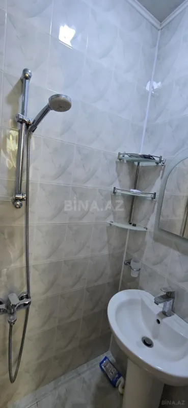 Kirayə verilir 9 otaqlı həyət evi 500 m²