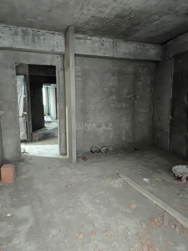 Satılır 2 otaqlı mənzil 92 m²