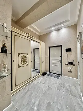 Satılır 2 otaqlı mənzil 58 m²