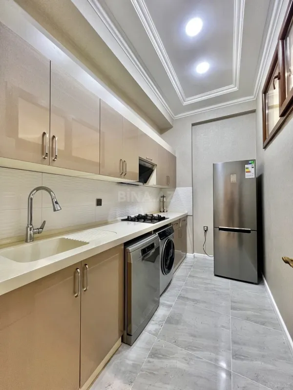 Satılır 2 otaqlı mənzil 58 m²