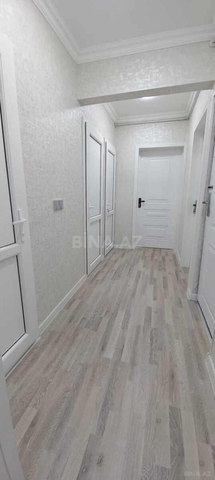 Satılır 3 otaqlı mənzil 70 m²