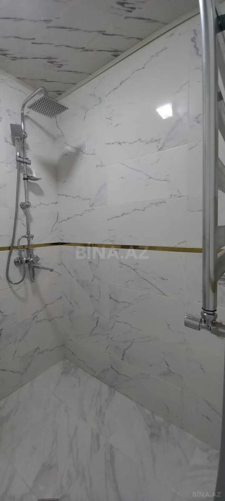 Satılır 3 otaqlı mənzil 70 m²